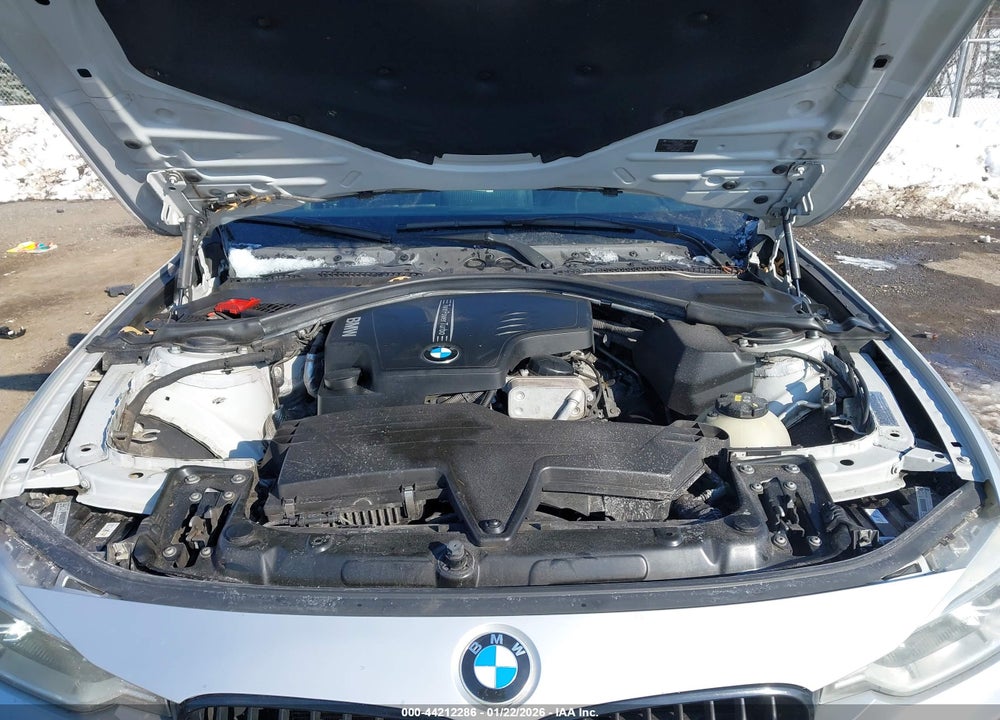 2015 BMW 328 XI SULEV VIN: WBA3B5G59FNS14631