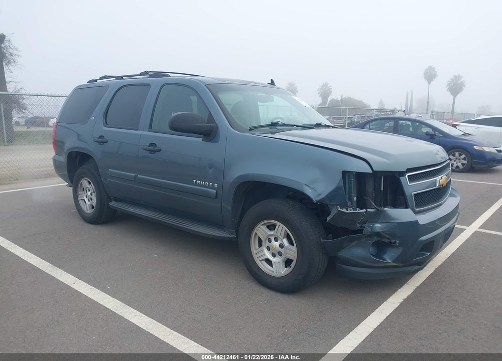 2008 CHEVROLET TAHOE LS VIN: 1GNFK13028J211980