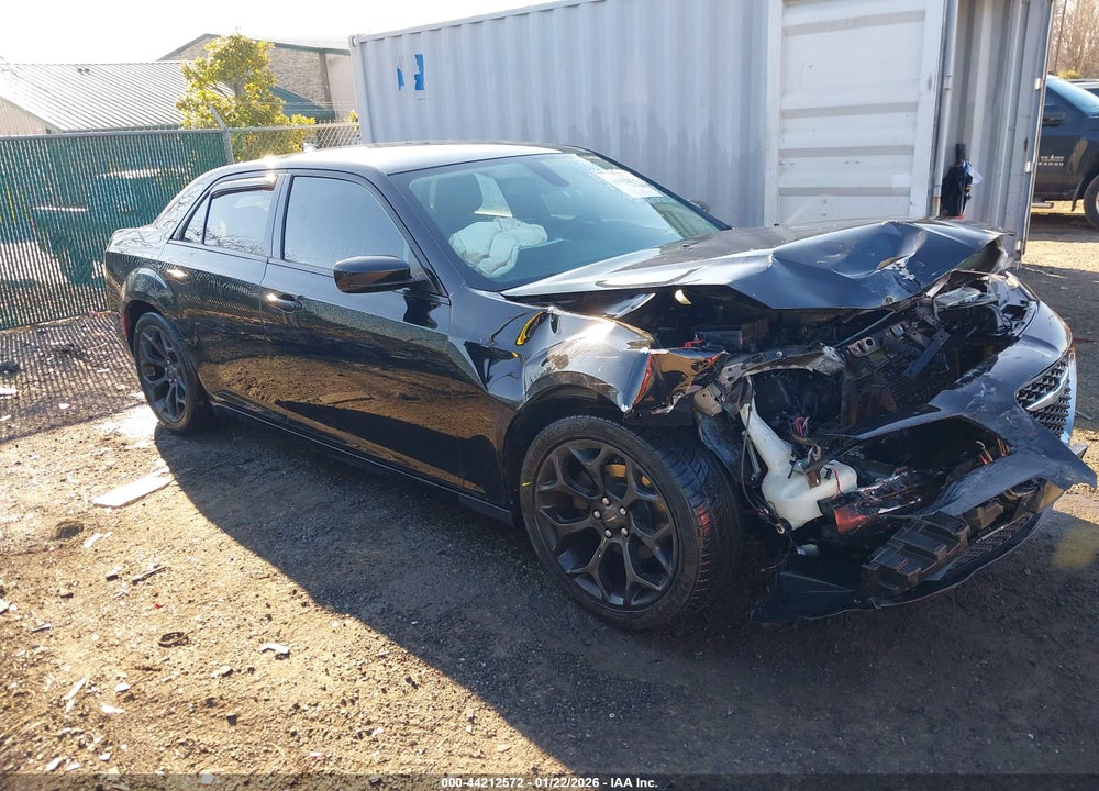 2019 CHRYSLER 300 TOURING VIN: 2C3CCAAG8KH609863