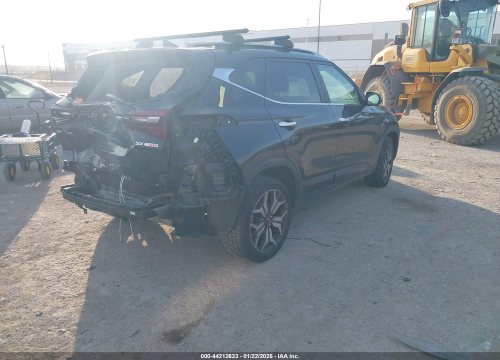 2021 KIA SELTOS SX TURBO VIN: KNDETCA29M7205392