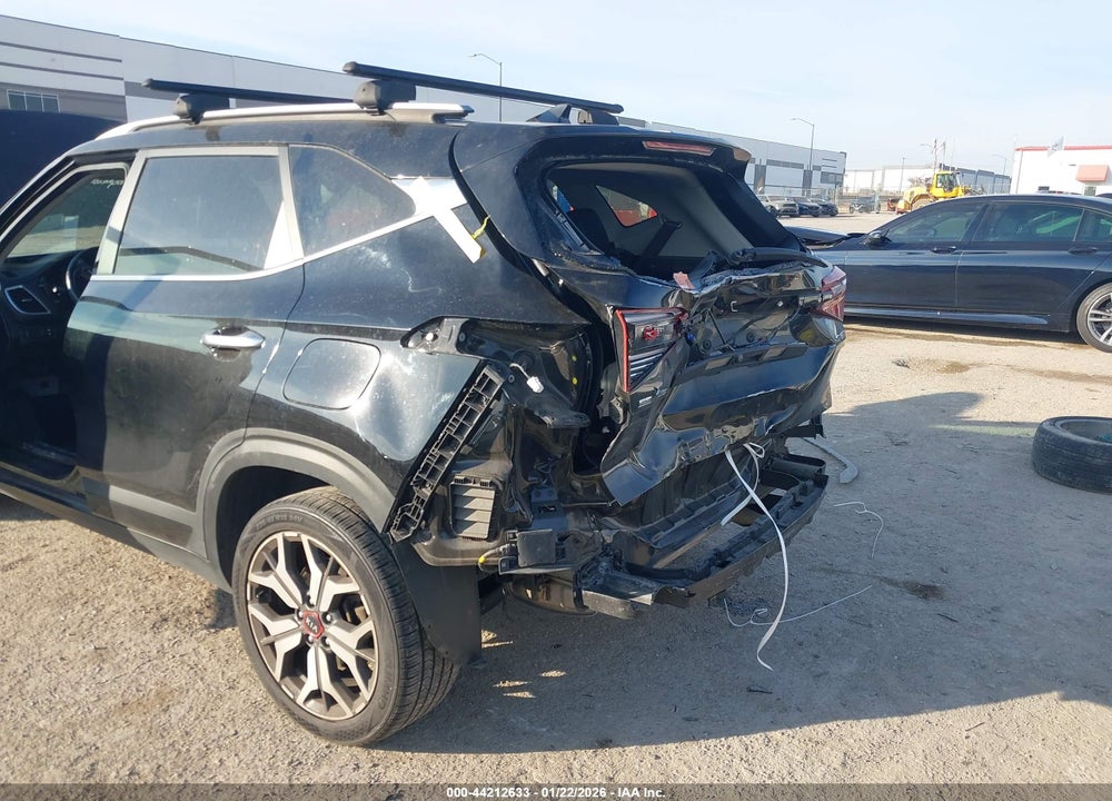 2021 KIA SELTOS SX TURBO VIN: KNDETCA29M7205392