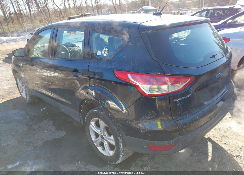 2015 FORD ESCAPE S VIN: 1FMCU0F7XFUA01787