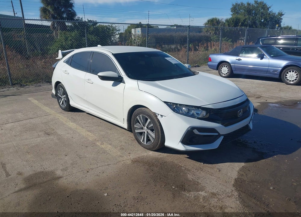 2020 HONDA CIVIC HATCHBACK LX VIN: SHHFK7H39LU221032