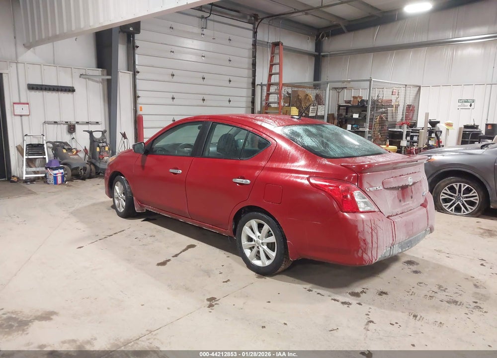 2015 NISSAN VERSA 1.6 SL VIN: 3N1CN7AP7FL896945