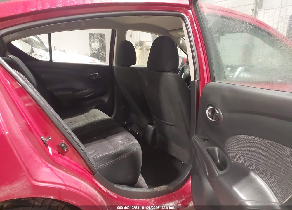 2015 NISSAN VERSA 1.6 SL VIN: 3N1CN7AP7FL896945