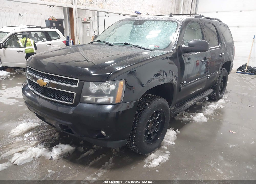 2013 CHEVROLET TAHOE LT VIN: 1GNSKBE02DR304169