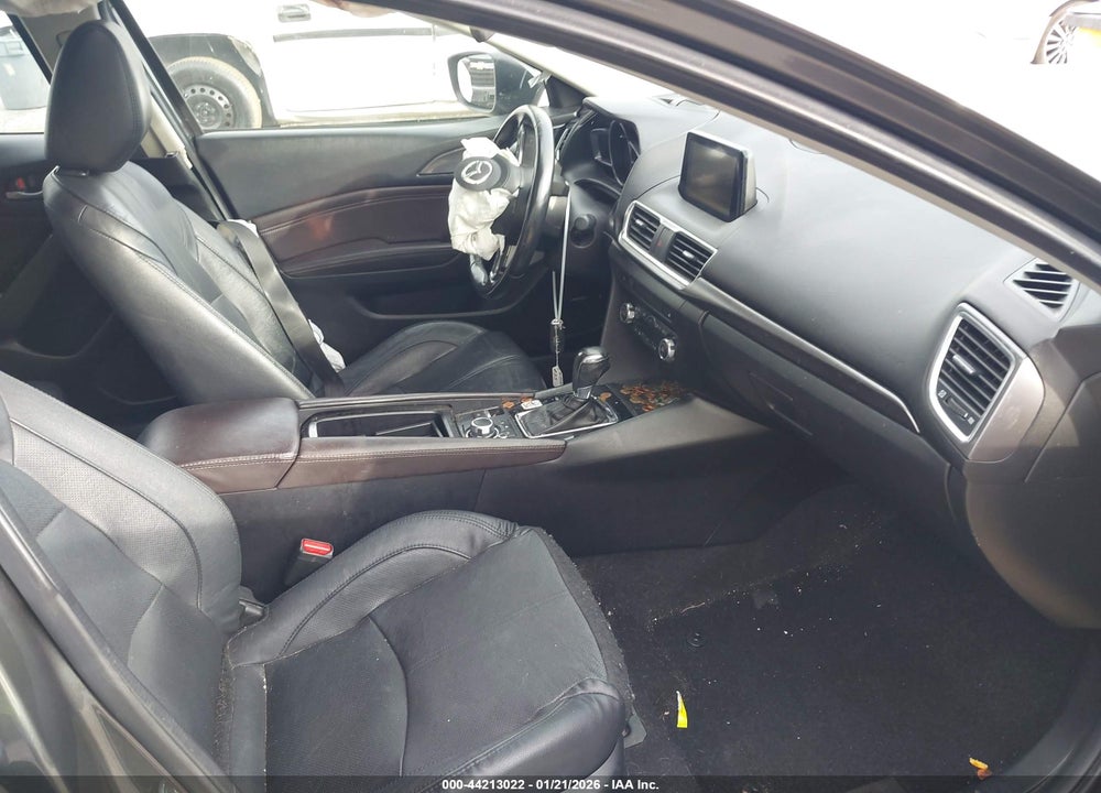 2017 MAZDA 3 GRAND TOURING VIN: 3MZBN1M33HM152171