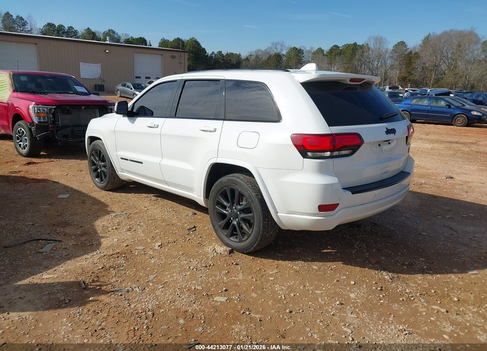 2017 JEEP GRAND CHEROKEE ALTITUDE 4X2 VIN: 1C4RJEAG0HC837547