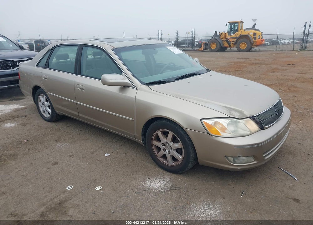 2000 TOYOTA AVALON XLS VIN: 4T1BF28B0YU081011