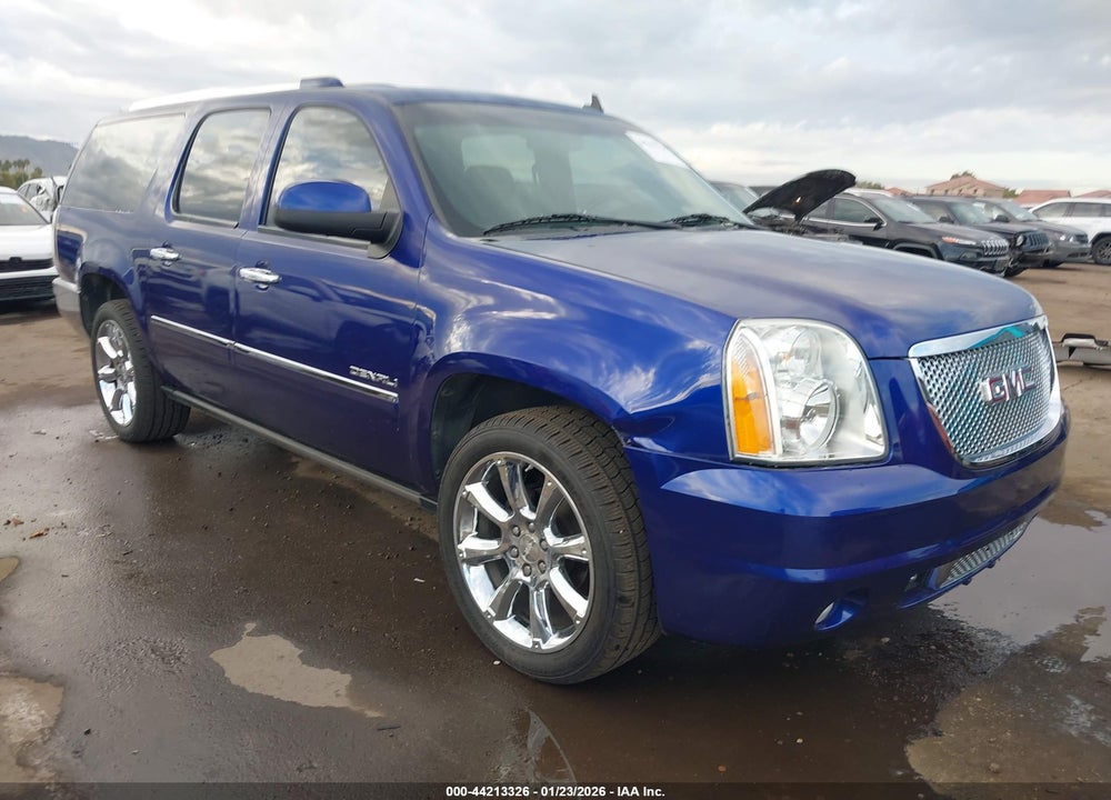 2010 GMC YUKON XL 1500 DENALI VIN: 1GKUKMEF9AR266473