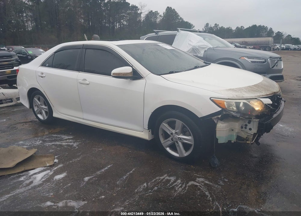 2014 TOYOTA CAMRY SE VIN: 4T1BF1FK6EU799493
