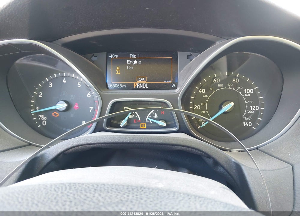 2018 FORD FOCUS SE VIN: 1FADP3K27JL271155