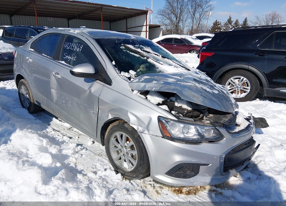 2019 CHEVROLET SONIC LT AUTO VIN: 1G1JD5SB8K4135638
