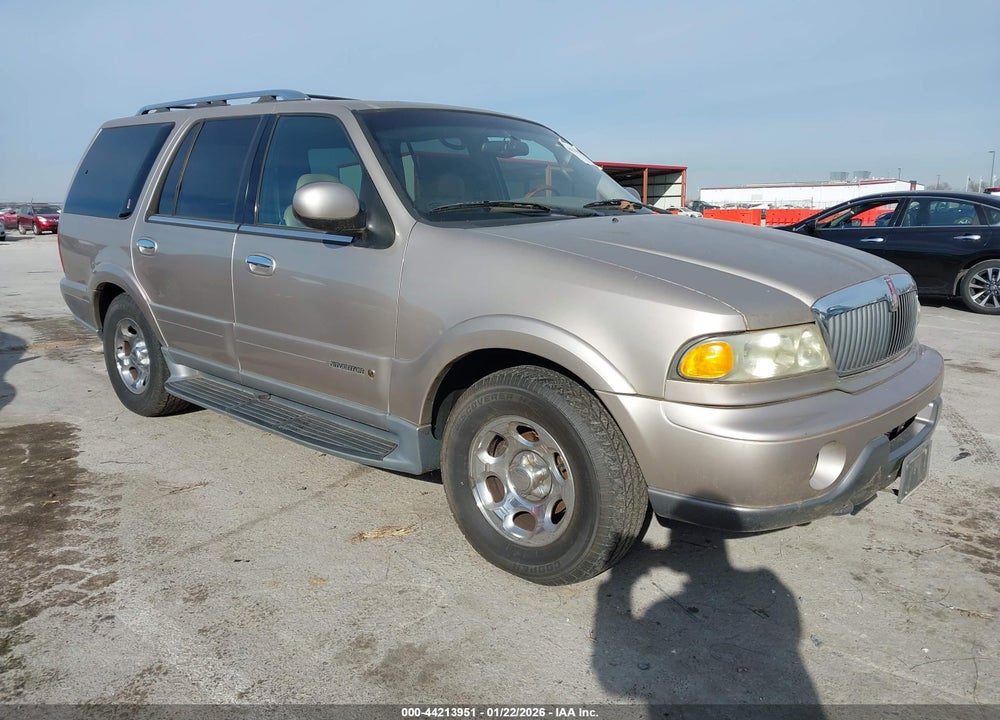 2000 LINCOLN NAVIGATOR VIN: 5LMFU28A7YLJ29475