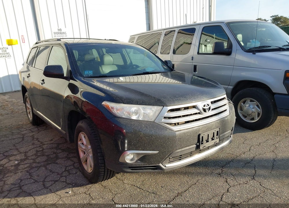 2012 TOYOTA HIGHLANDER SE V6 VIN: 5TDBK3EH9CS119038
