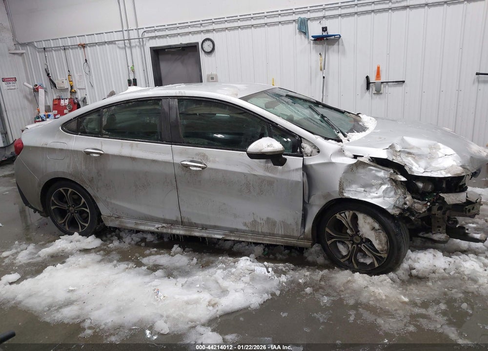 2019 CHEVROLET CRUZE LT VIN: 1G1BE5SM7K7100994