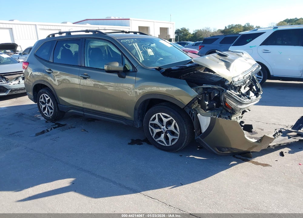 2022 SUBARU FORESTER PREMIUM VIN: JF2SKAEC3NH442440