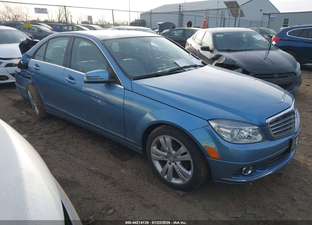 2010 MERCEDES-BENZ C 300 LUXURY 4MATIC VIN: WDDGF8BB1AF413530