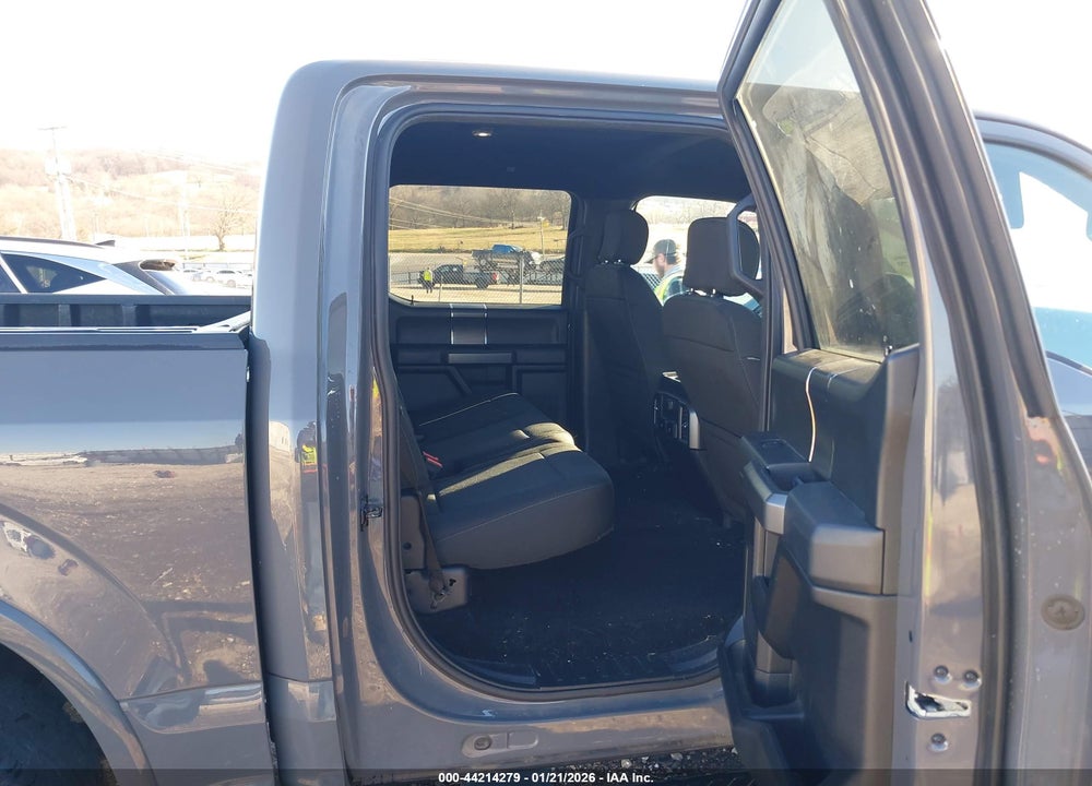 2018 FORD F-150 XLT VIN: 1FTEW1EP5JFB68621