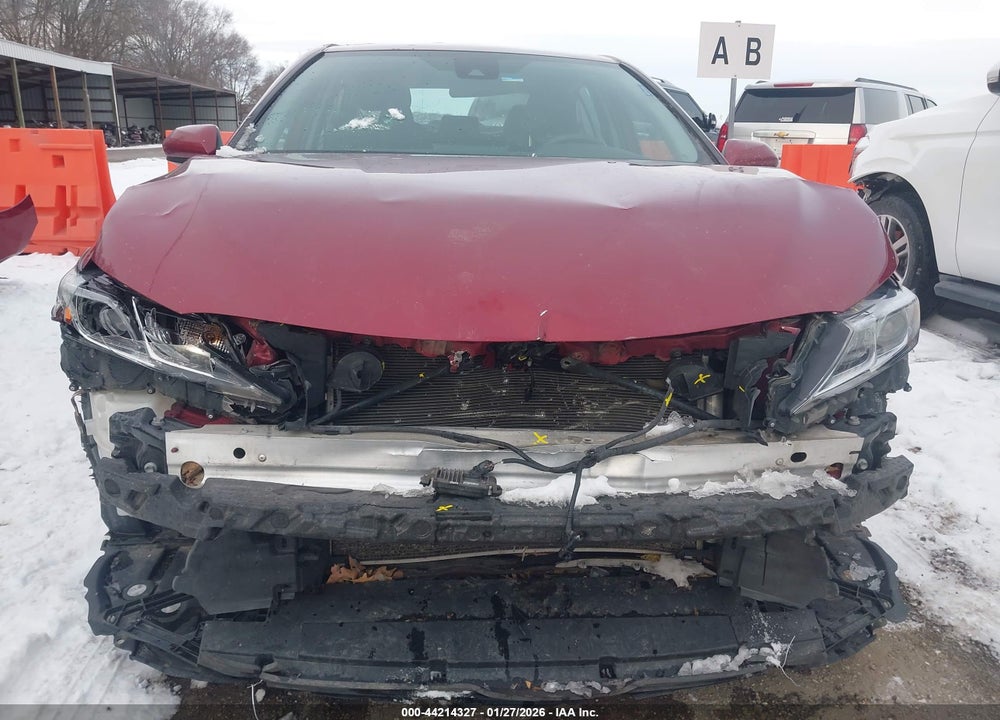 2021 TOYOTA CAMRY LE VIN: 4T1C11AK2MU470444