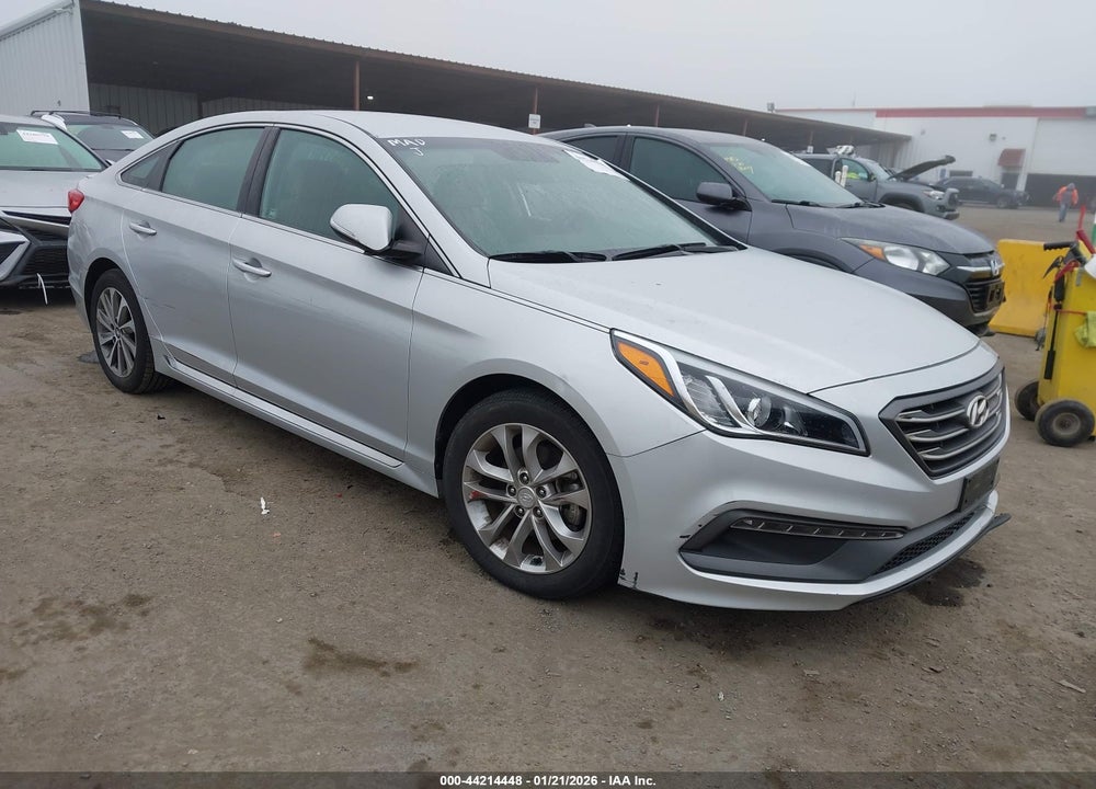 2015 HYUNDAI SONATA SPORT VIN: 5NPE34AF2FH115251