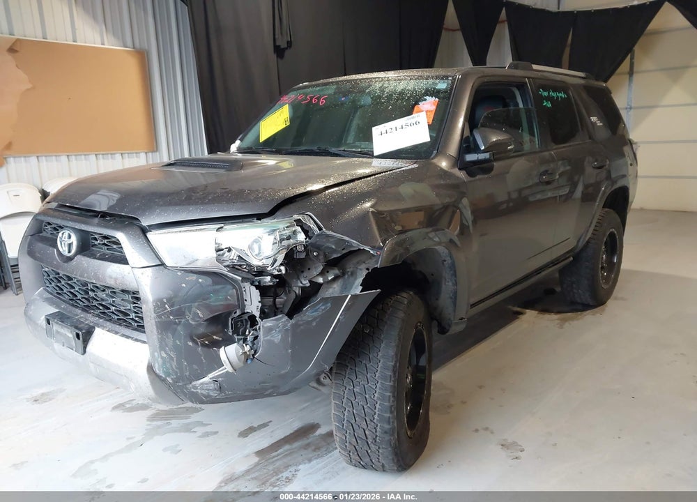 2018 TOYOTA 4RUNNER TRD OFF ROAD PREMIUM VIN: JTEBU5JRXJ5545095
