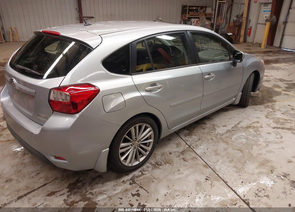 2013 SUBARU IMPREZA 2.0I PREMIUM VIN: JF1GPAD68DH829829