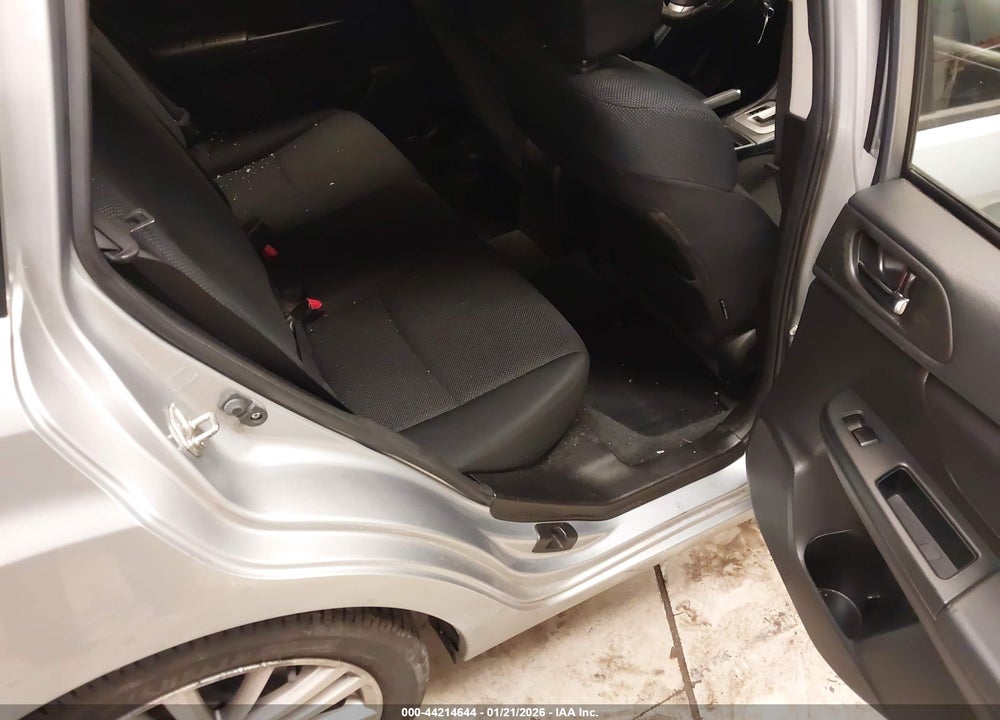 2013 SUBARU IMPREZA 2.0I PREMIUM VIN: JF1GPAD68DH829829