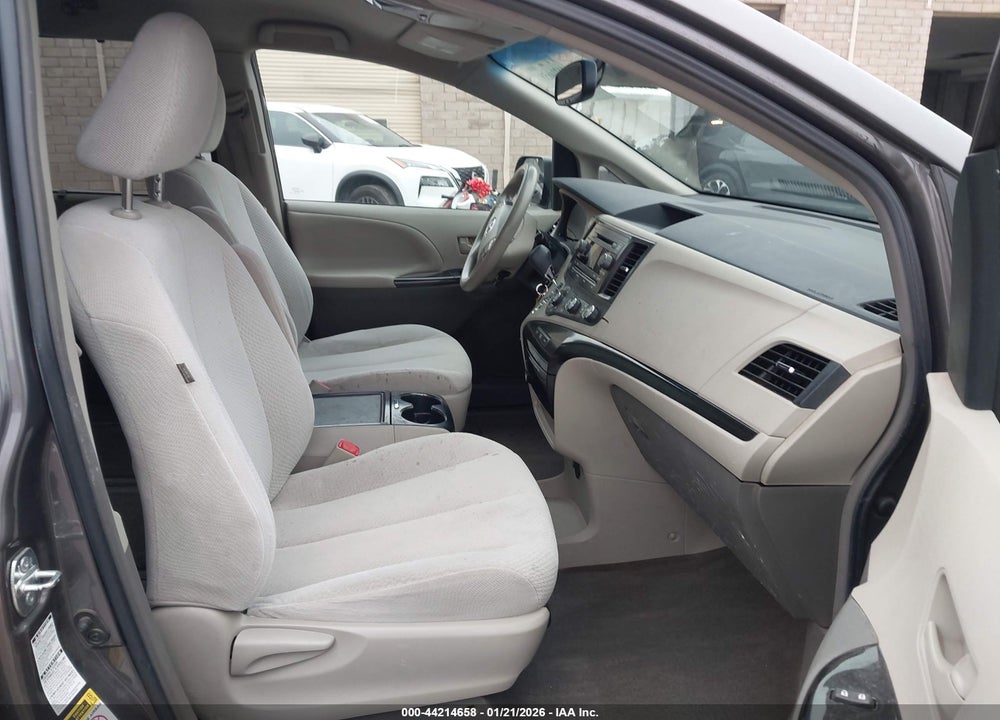 2012 TOYOTA SIENNA LE 7 PASSENGER VIN: 5TDJK3DCXCS045842