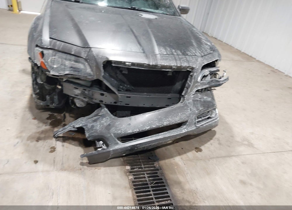 2014 CHRYSLER 300 VIN: 2C3CCABG9EH323846