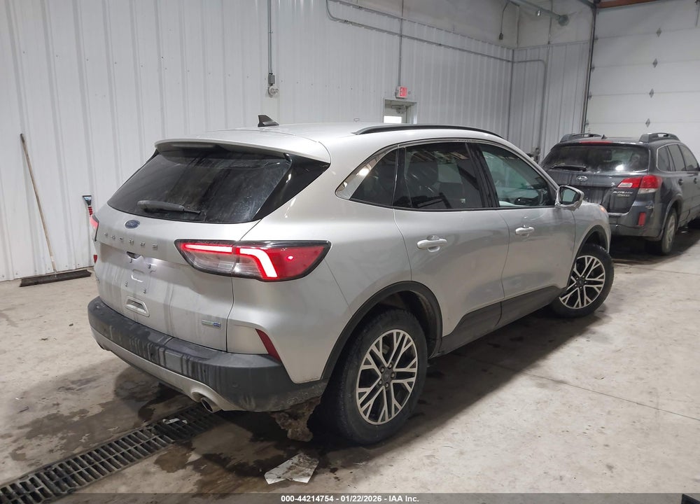 2020 FORD ESCAPE SEL VIN: 1FMCU9H66LUB32395