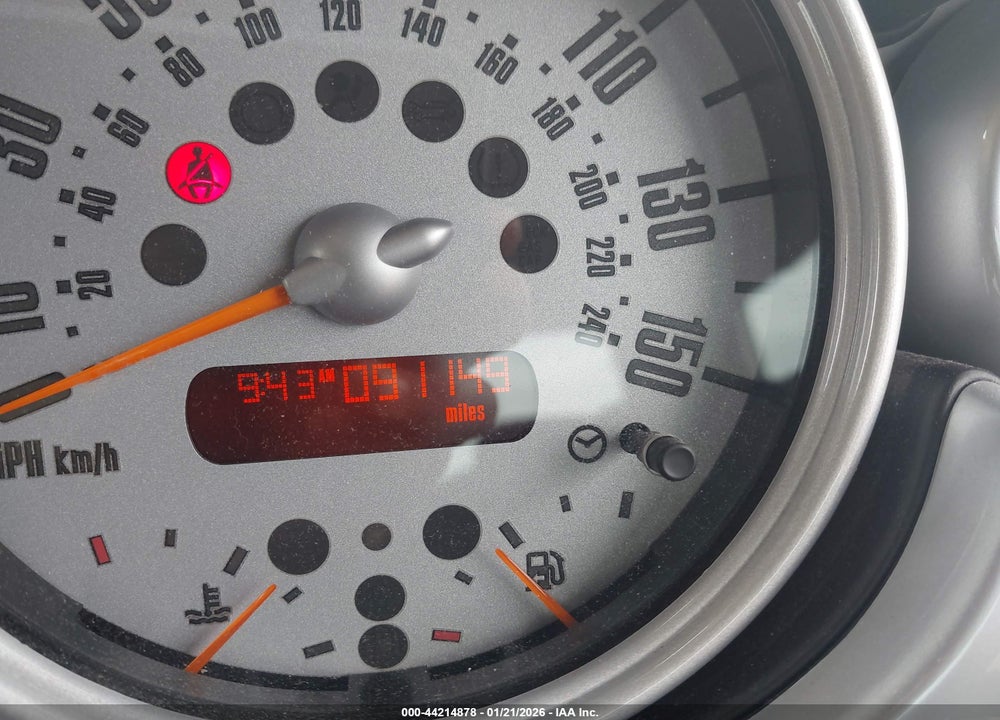 2005 MINI COOPER VIN: WMWRC335X5TK60335