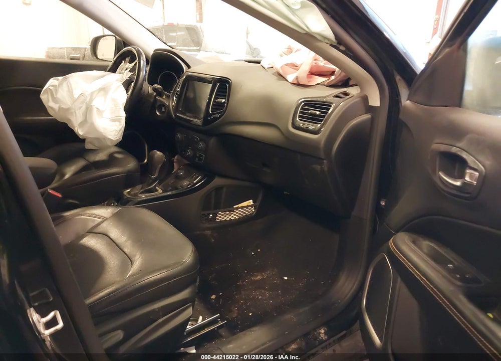 2020 JEEP COMPASS LIMITED 4X4 VIN: 3C4NJDCBXLT142564