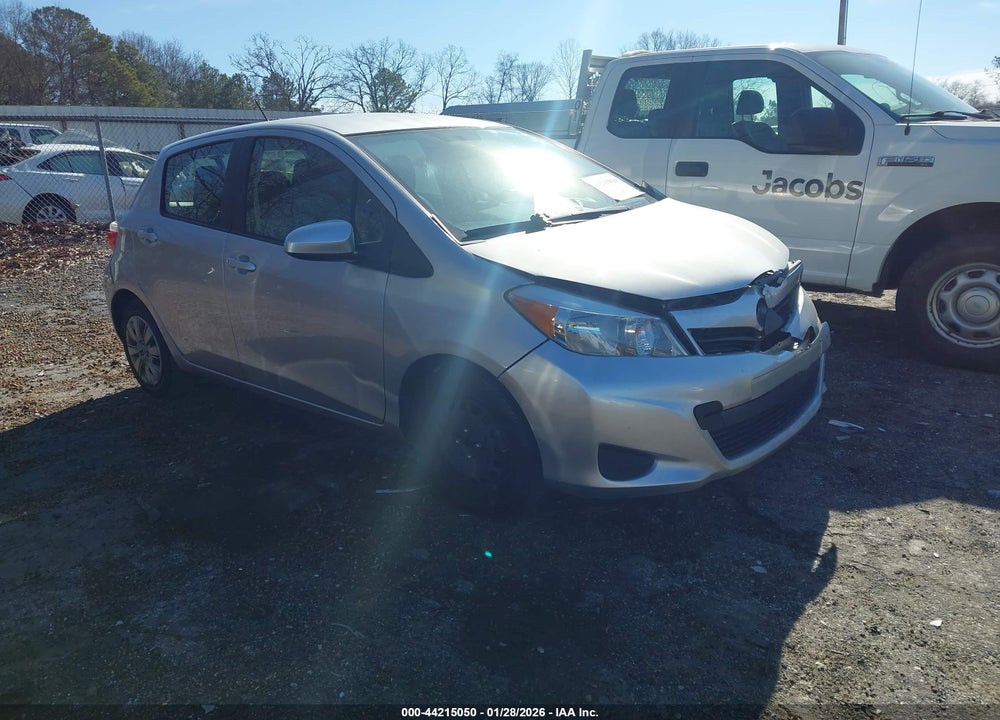 2013 TOYOTA YARIS LE VIN: JTDKTUD36DD550832