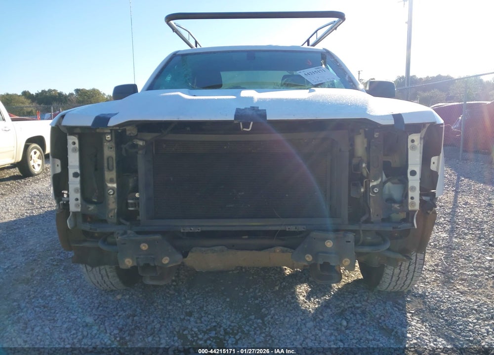 2018 CHEVROLET SILVERADO 1500 WT VIN: 1GCRCNEH8JZ233180