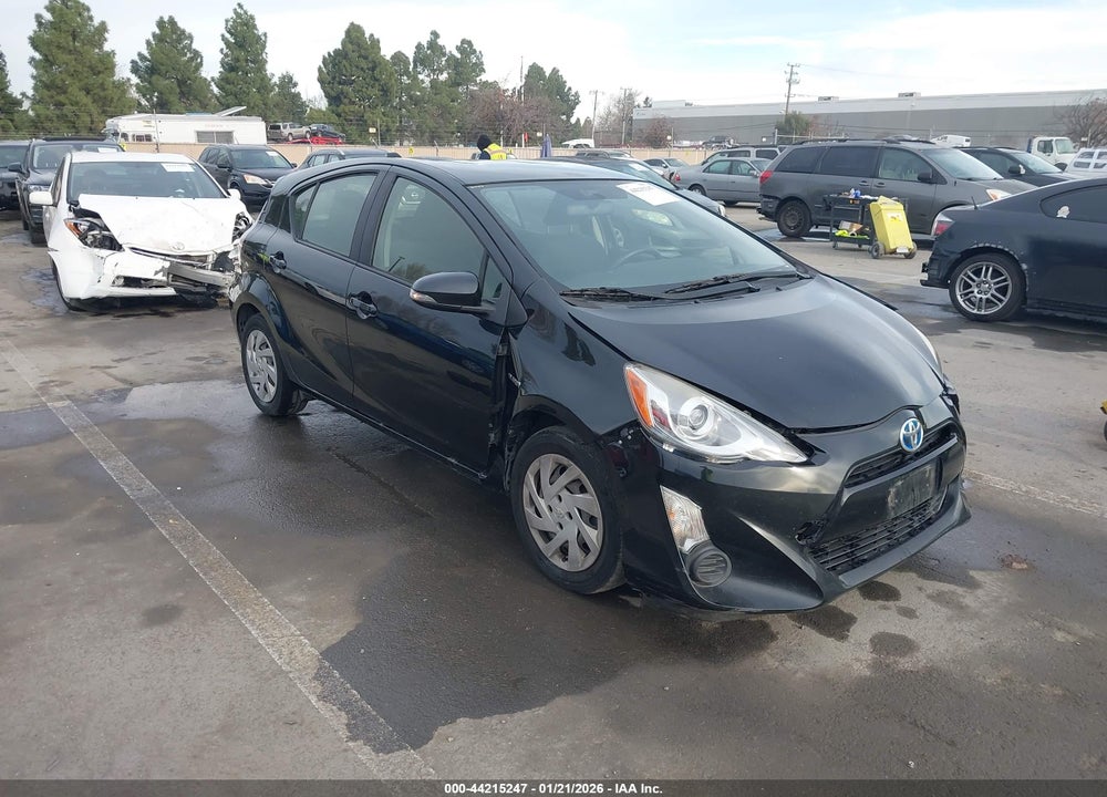 2015 TOYOTA PRIUS C TWO VIN: JTDKDTB38F1576556