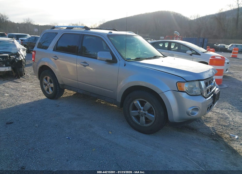 2010 FORD ESCAPE LIMITED VIN: 1FMCU0EG2AKA10585