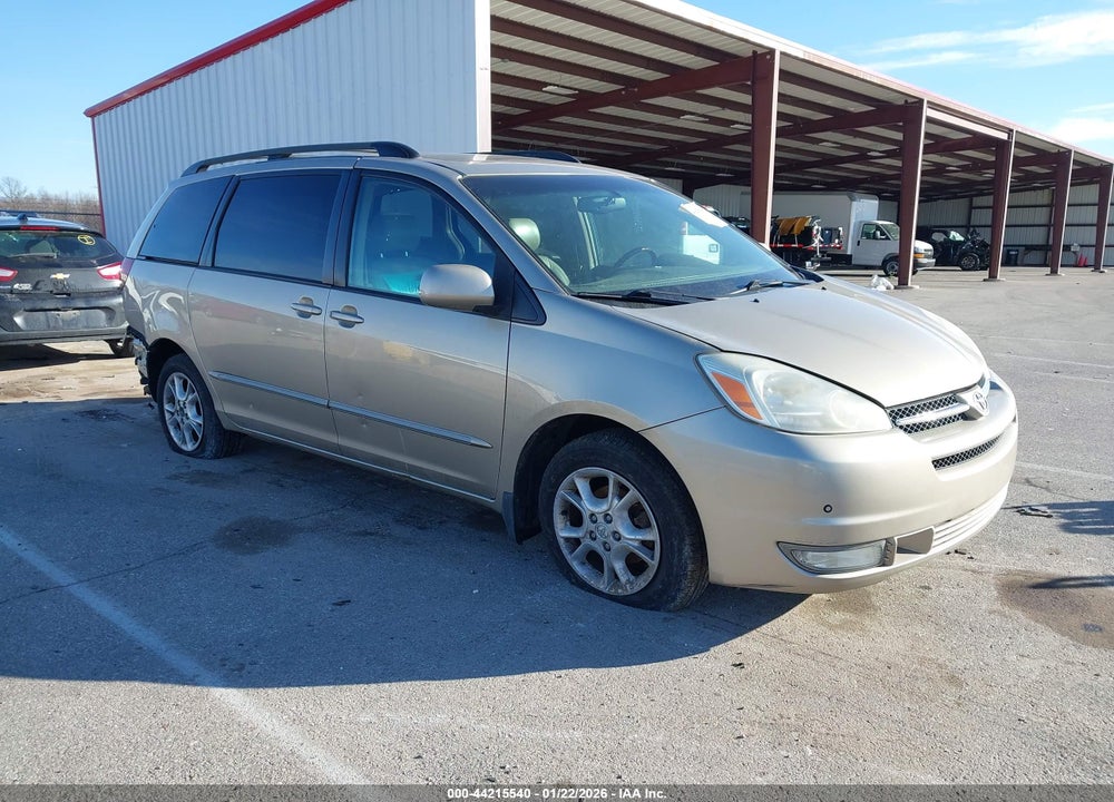 2005 TOYOTA SIENNA XLE LIMITED VIN: 5TDBA22C75S037933