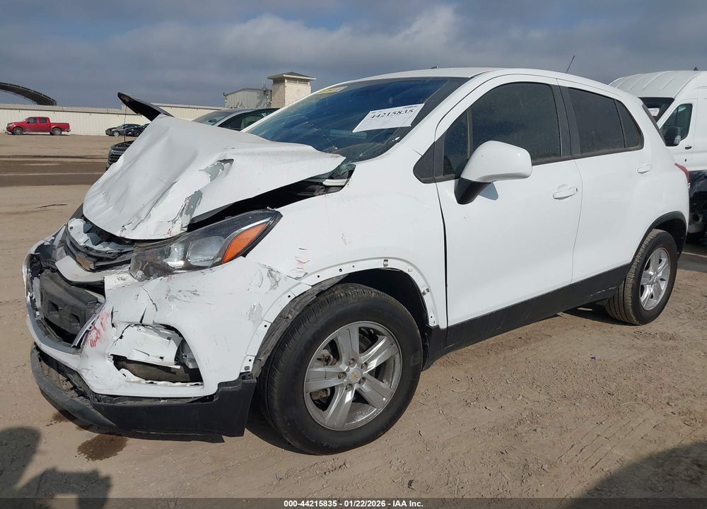 2020 CHEVROLET TRAX FWD LS VIN: KL7CJKSB4LB042102