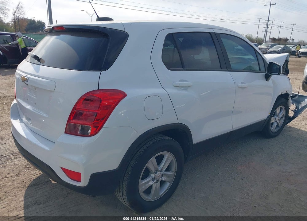 2020 CHEVROLET TRAX FWD LS VIN: KL7CJKSB4LB042102