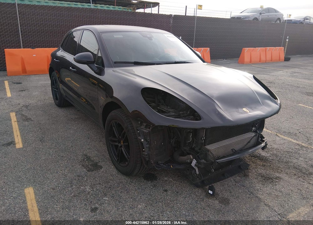 2019 PORSCHE MACAN VIN: WP1AA2A56KLB09182