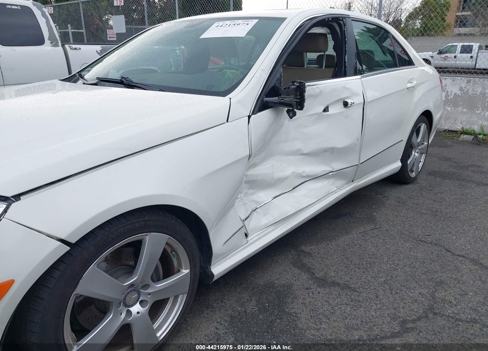 2011 MERCEDES-BENZ E 350 VIN: WDDHF5GB1BA514495