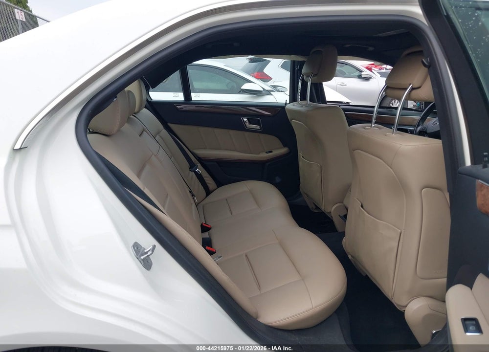 2011 MERCEDES-BENZ E 350 VIN: WDDHF5GB1BA514495