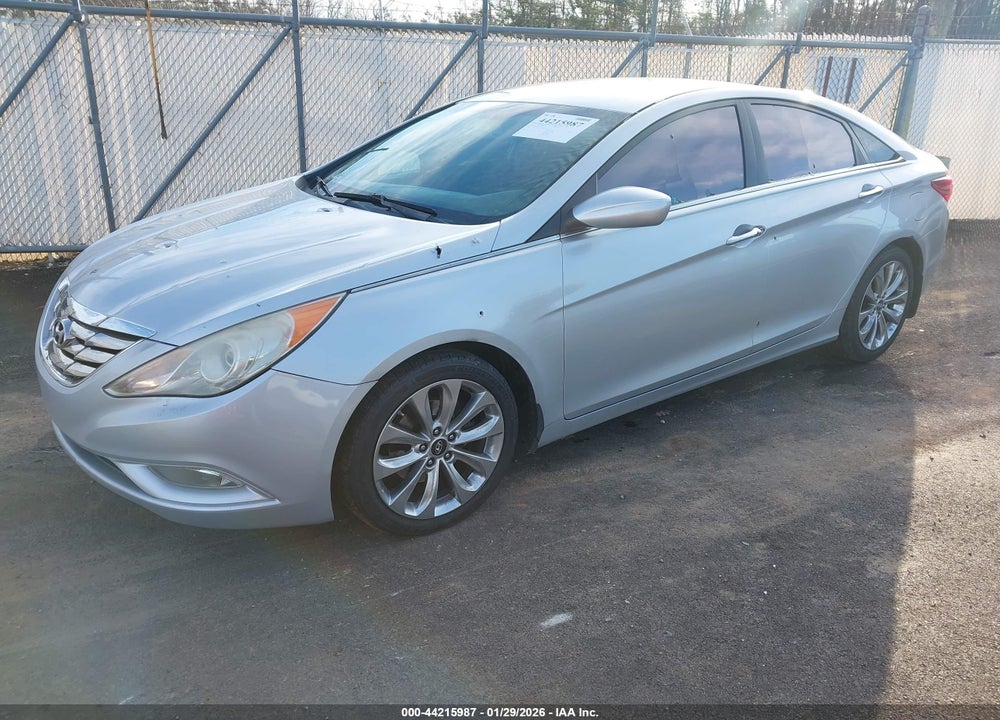 2013 HYUNDAI SONATA SE VIN: 5NPEC4AC4DH652058