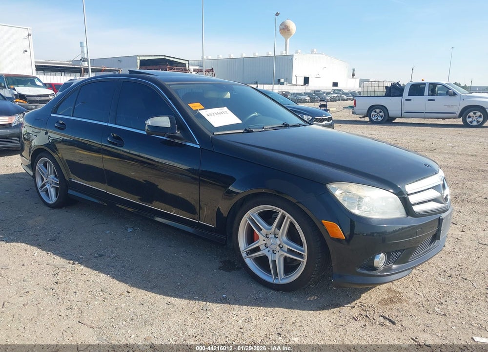 2009 MERCEDES-BENZ C 300 LUXURY/SPORT VIN: WDDGF54X79R077335
