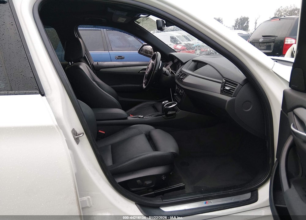2014 BMW X1 XDRIVE35I VIN: WBAVM5C59EVV92813