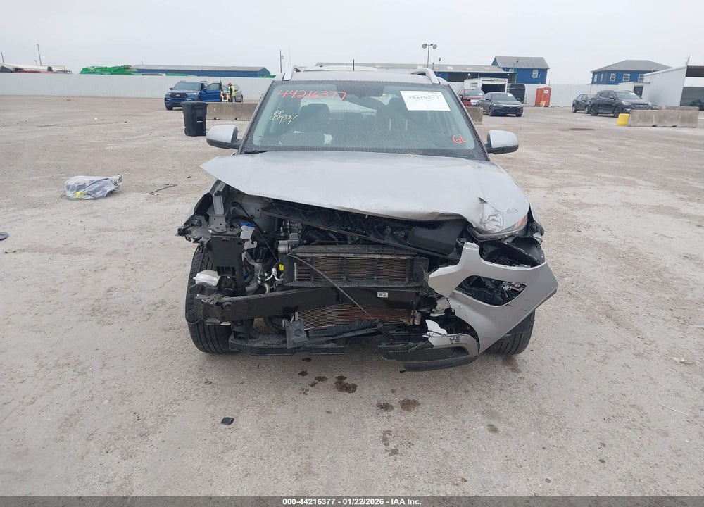 2025 HYUNDAI VENUE SEL VIN: KMHRC8A37SU382511