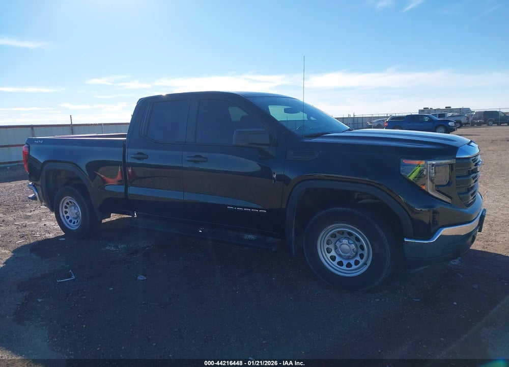 2023 GMC SIERRA 1500 4WD  STANDARD BOX PRO VIN: 1GTRUAED5PZ328419