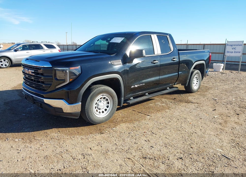 2023 GMC SIERRA 1500 4WD  STANDARD BOX PRO VIN: 1GTRUAED5PZ328419
