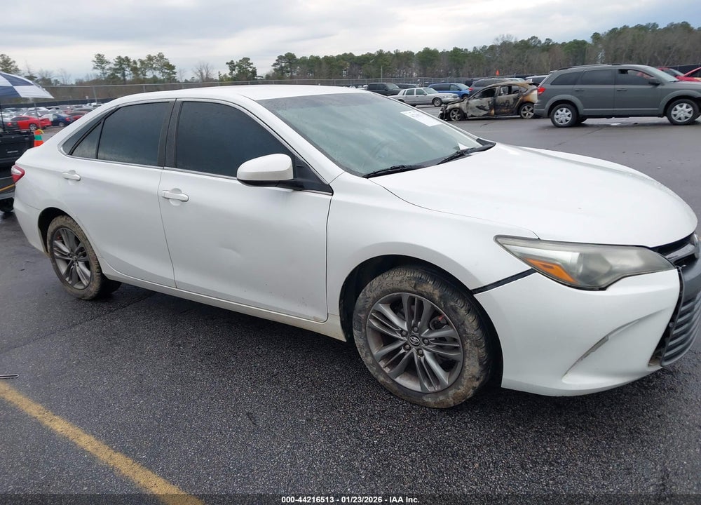 2016 TOYOTA CAMRY SE VIN: 4T1BF1FK9GU260532